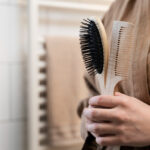 Sisir Rambut Kecil Simpel yang Memiliki Kedudukan Besar buat Penampilan