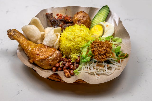 Resep nasi kuning